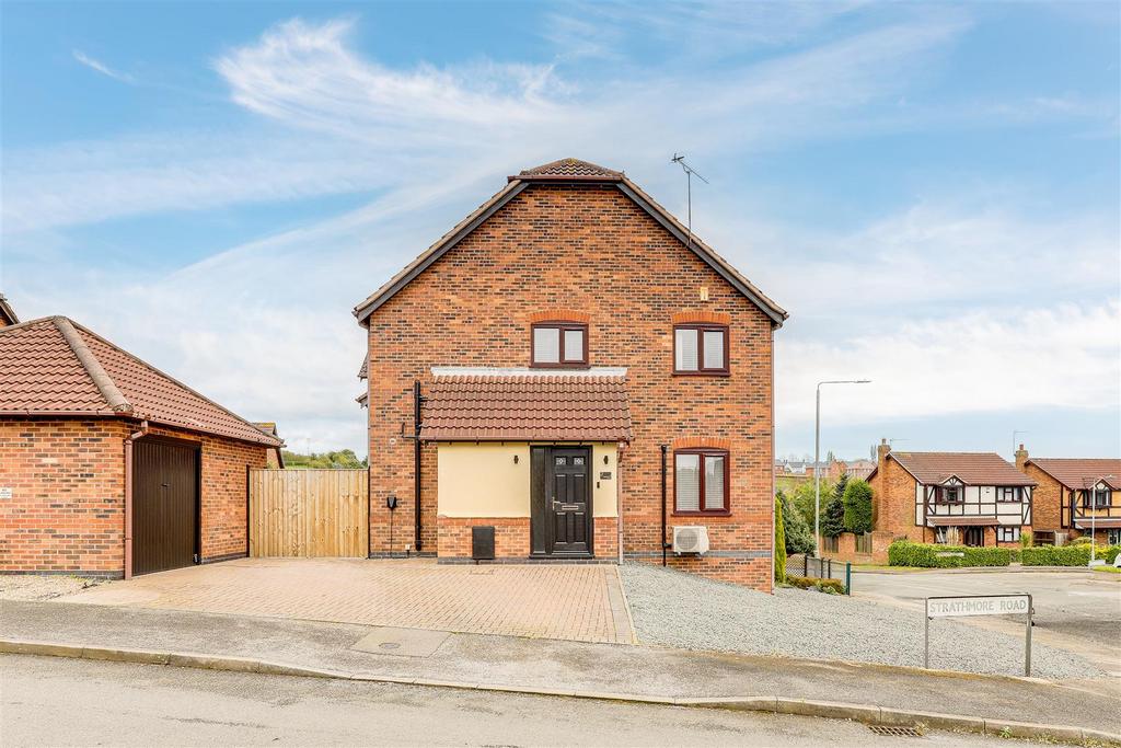 Strathmore Road, Arnold NG5 3 bed end of terrace house for sale £260,000