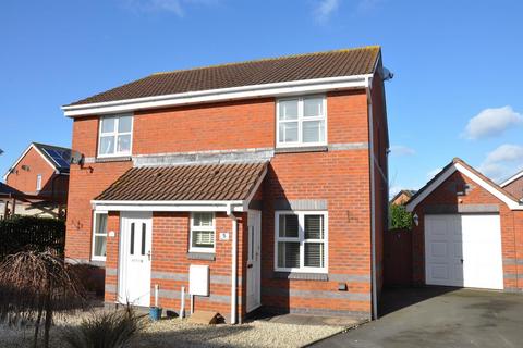 2 bedroom semi-detached house to rent, Miller Close, Exeter