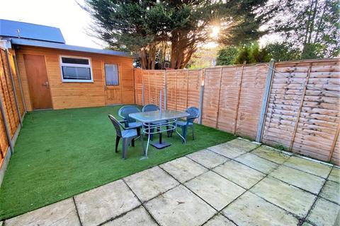 51 Runnymede, London, SW19 2PG