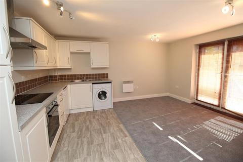 1 bedroom flat to rent, Sharps Court, Hitchin SG4