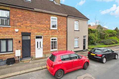 3 bedroom terraced house for sale, Dewhurst Road, West Cheshunt