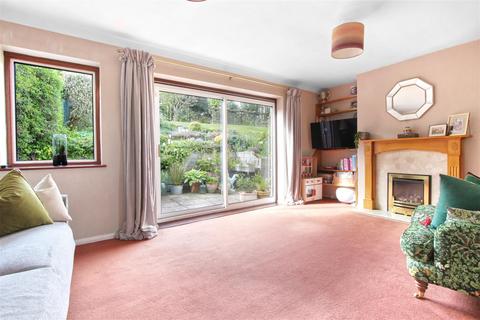 4 bedroom semi-detached house for sale, Meadview Road, Ware