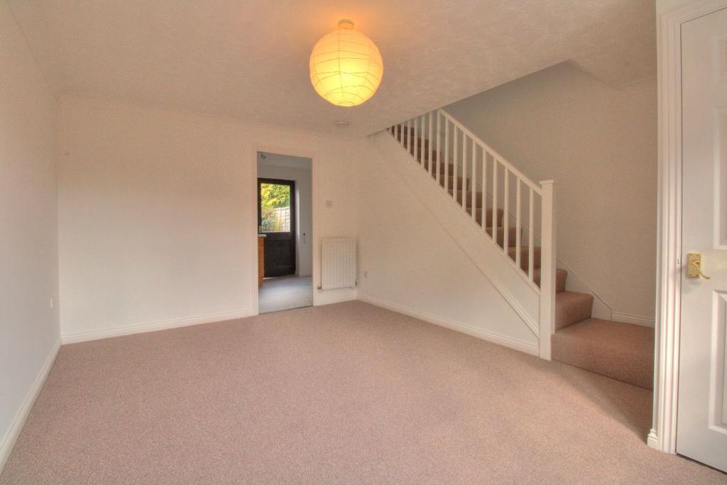 Dewar Lane, Kesgrave, Ipswich 2 bed terraced house to rent £850 pcm