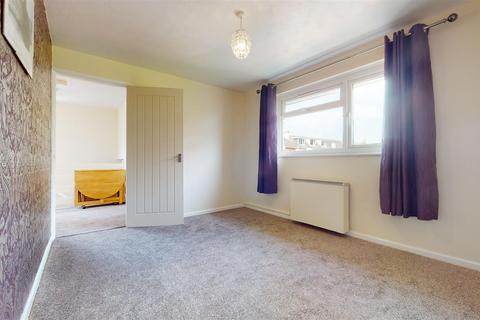 1 bedroom apartment to rent, Holly Road, Weymouth
