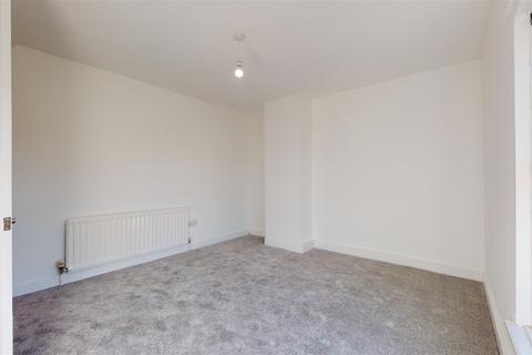 3 bedroom house to rent, Dorchester Road, Weymouth