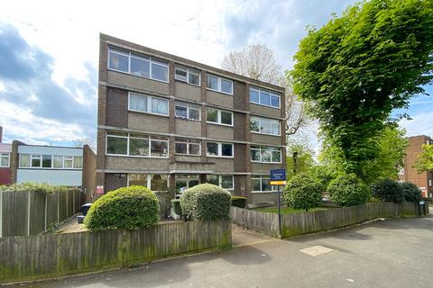 2 bedroom flat for sale, South Road, Forest Hill, London, SE23