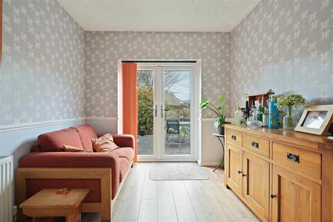 232 Warminster Road, Sheffield, S8 8PR