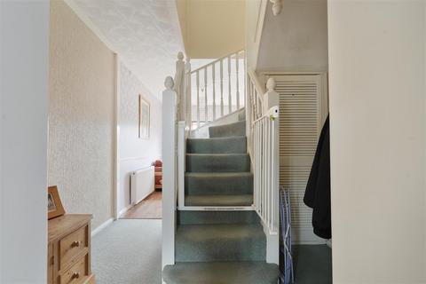 232 Warminster Road, Sheffield, S8 8PR
