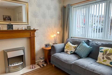 9 Plas Gwernen, Barry, CF63 1AR
