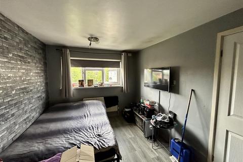 2 bedroom flat to rent, Jeremys Green, Edmonton, London