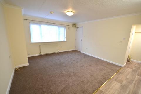1 bedroom flat to rent, 1 Bedroom ground floor flat in Peards Down Close, Barnstaple