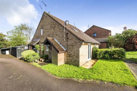 18 Keating Close, Lawford, Manningtree, CO11 2HF