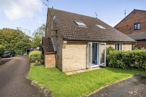 18 Keating Close, Lawford, Manningtree, CO11 2HF