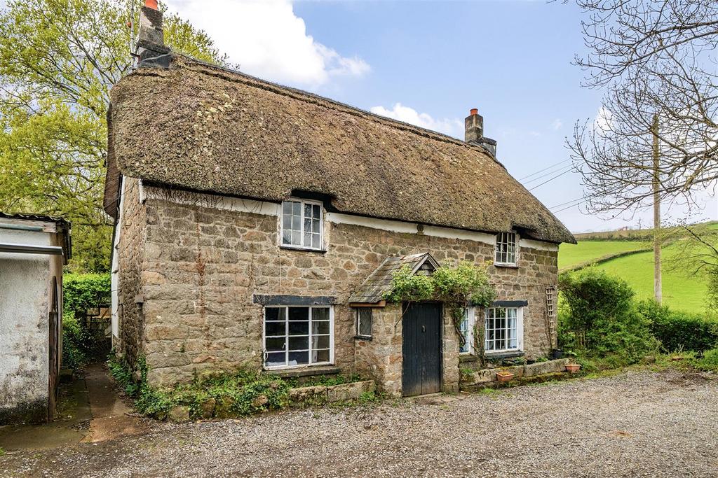 The Iron Mills, Dunsford, Exeter 3 bed detached house for sale £450,000