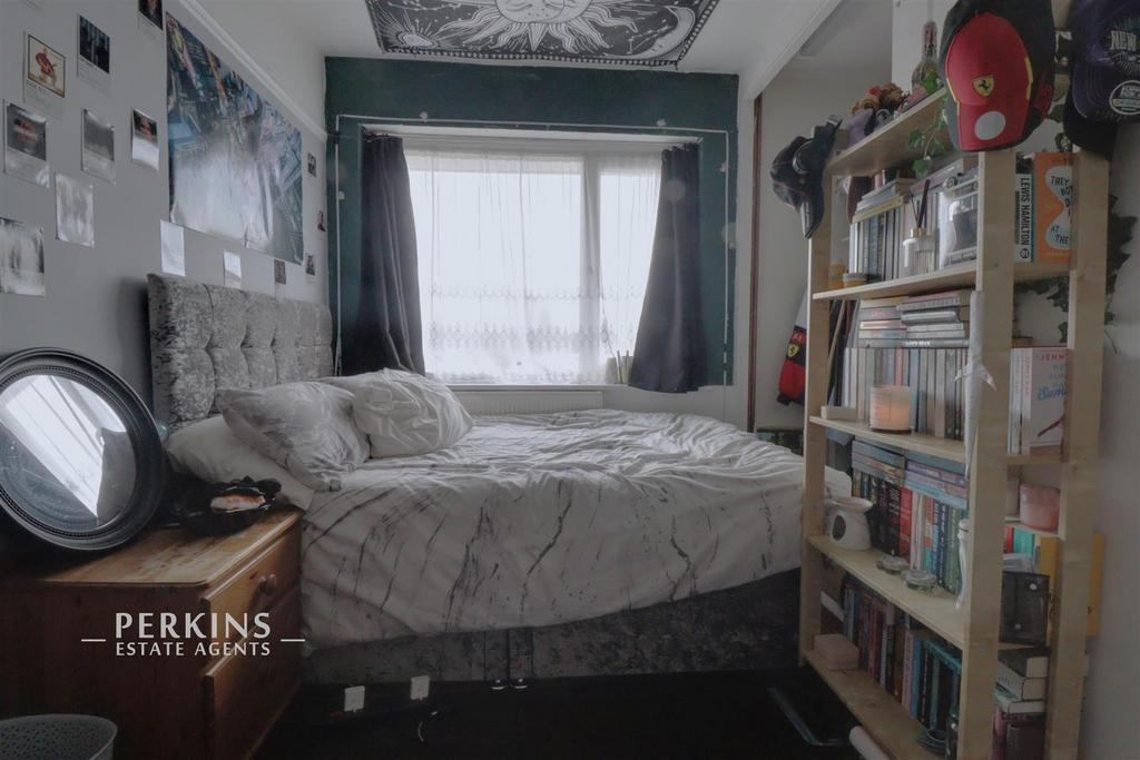 Bedroom2.jpg
