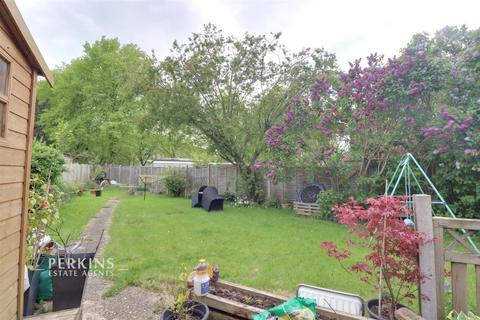 7 Blenheim Close, Greenford, UB6 8ET