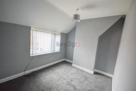 3 bedroom terraced house to rent, Manvers Road, Beighton, S20