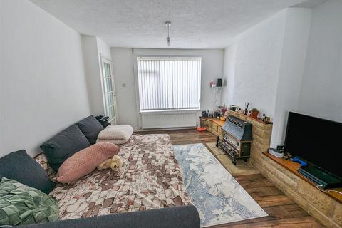 98 Beanfield Avenue, Corby, NN18 0AY