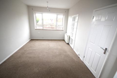 2 bedroom apartment to rent, Marsham Way, Gerrards Cross SL9