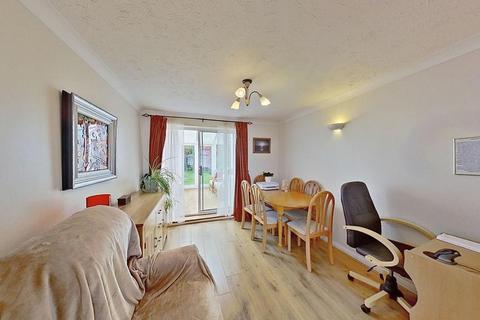 17 Aldridge Close, Herne Bay, CT6 7RF
