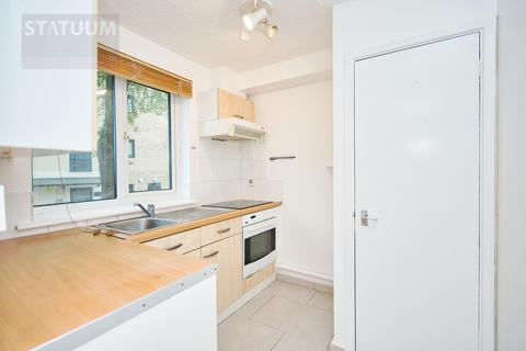 1 bedroom apartment to rent, Globe Road, Bethnal Green, City, East London, E2