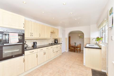 4 bedroom end of terrace house for sale, Gordon Close, Ryde, Isle of Wight