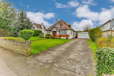 5 bedroom chalet for sale, Pump Lane, Rainham, Gillingham, Kent