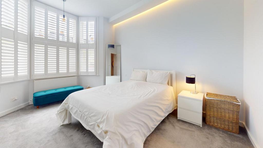 Main bedroom