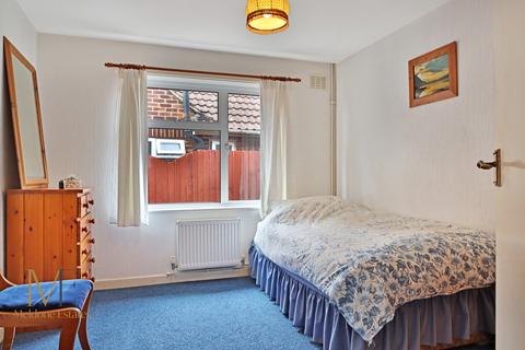 3 bedroom bungalow for sale, Northfleet, Gravesend DA11