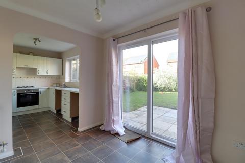 4 bedroom detached house to rent, Lundy Row, St.Peters, Worcester