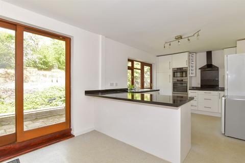4 bedroom detached house for sale, Meadow Lane, Meopham, Gravesend, Kent