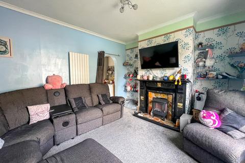 2 bedroom terraced house for sale, Bradshaw Road, Holmfirth HD9