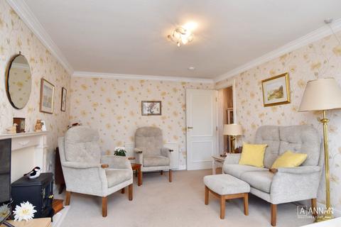 2 bedroom retirement property for sale, 77/61 Barnton Park View, Barnton, EH4 6EL