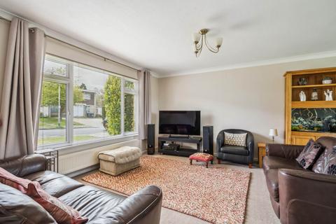13 Upper Tail, Watford, WD19 5DF