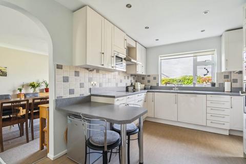 13 Upper Tail, Watford, WD19 5DF