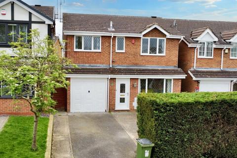 3 bedroom detached house to rent, Barley Close, Glenfield LE3