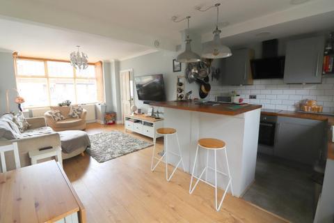 61 Applecroft Road, Luton, LU2 8BB