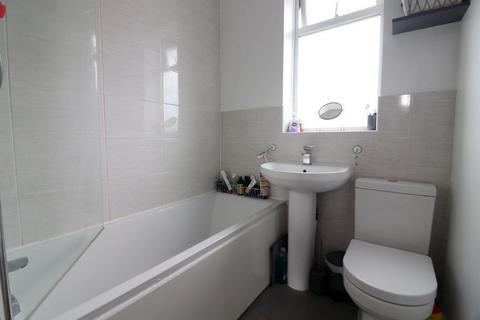 61 Applecroft Road, Luton, LU2 8BB