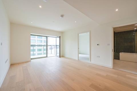 2 bedroom flat to rent, Riverscape Walk, E16, Silvertown, London, E16