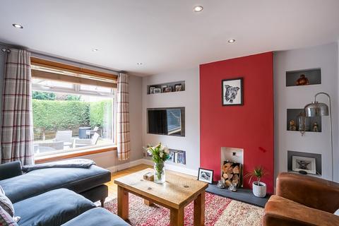 2 bedroom ground floor flat for sale, Magdalene Gardens, Duddingston, Edinburgh, EH15