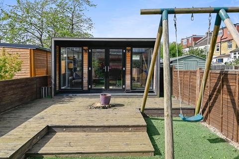 28 Bourdon Road, London, SE20 7SP