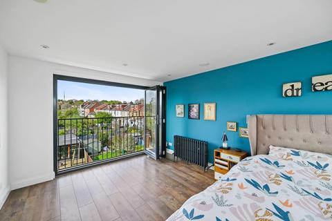 28 Bourdon Road, London, SE20 7SP