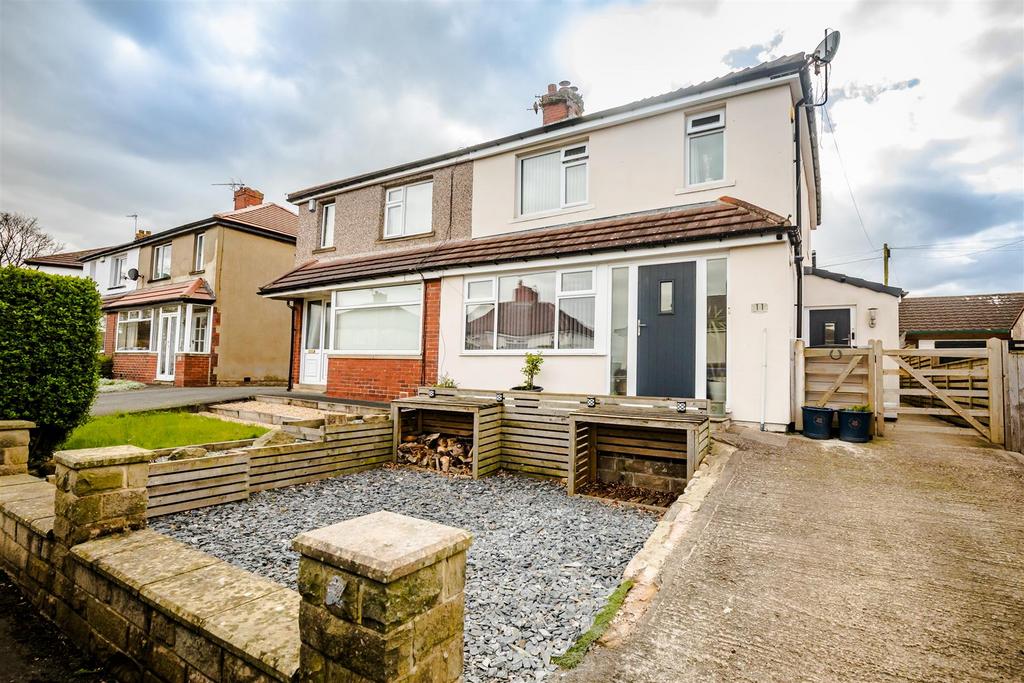 Greenton Avenue, Cleckheaton BD19 3 bed end of terrace house for sale ...