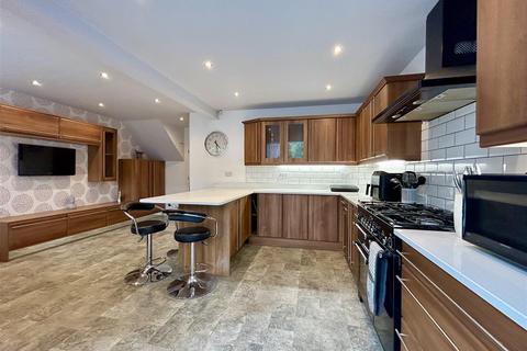 9 Barrowstead, Skelmanthorpe, Huddersfield, HD8 9UW