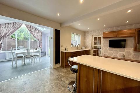 9 Barrowstead, Skelmanthorpe, Huddersfield, HD8 9UW
