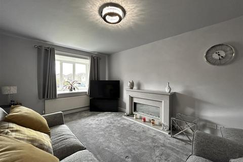 9 Barrowstead, Skelmanthorpe, Huddersfield, HD8 9UW