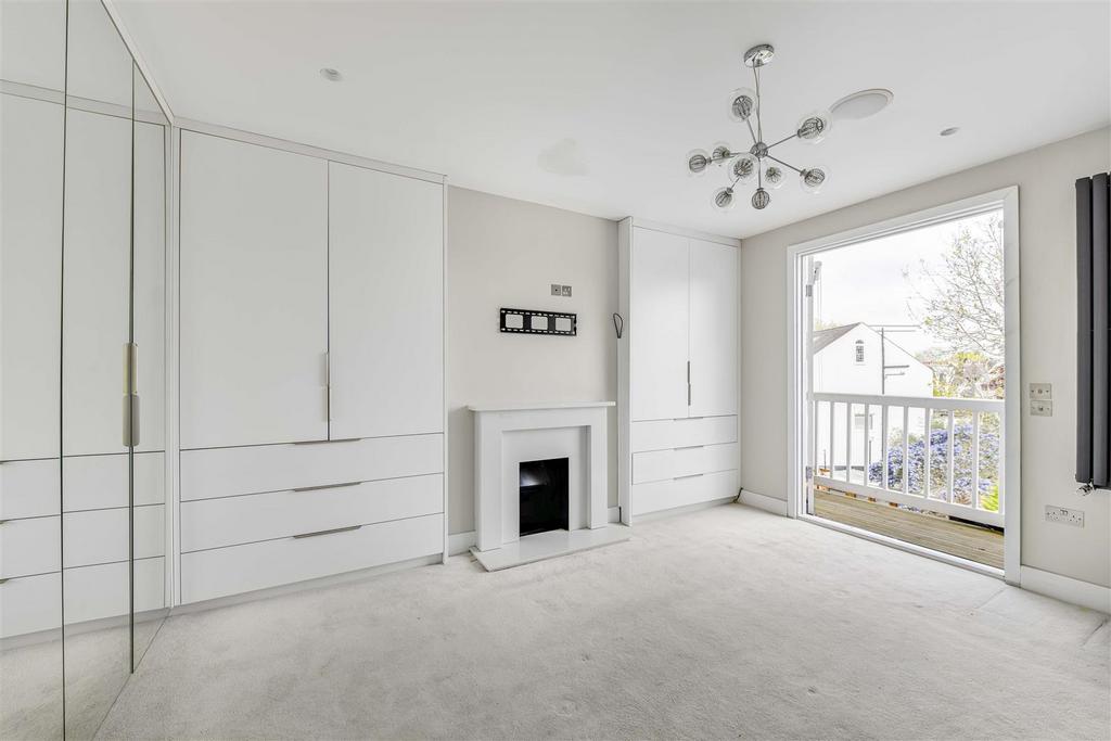 James anderson - 482 upper richmond rd west  19 .J