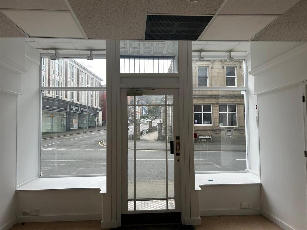 Retail Space (69.13m2)