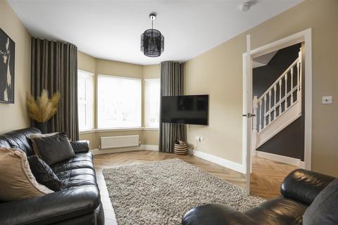 4 bedroom detached house for sale, 2 Plover Crescent, Dunfermline, KY11 8FZ