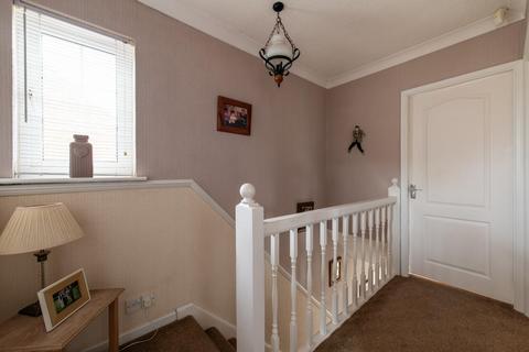 67 Henderson Drive, Dartford, DA1 5LF